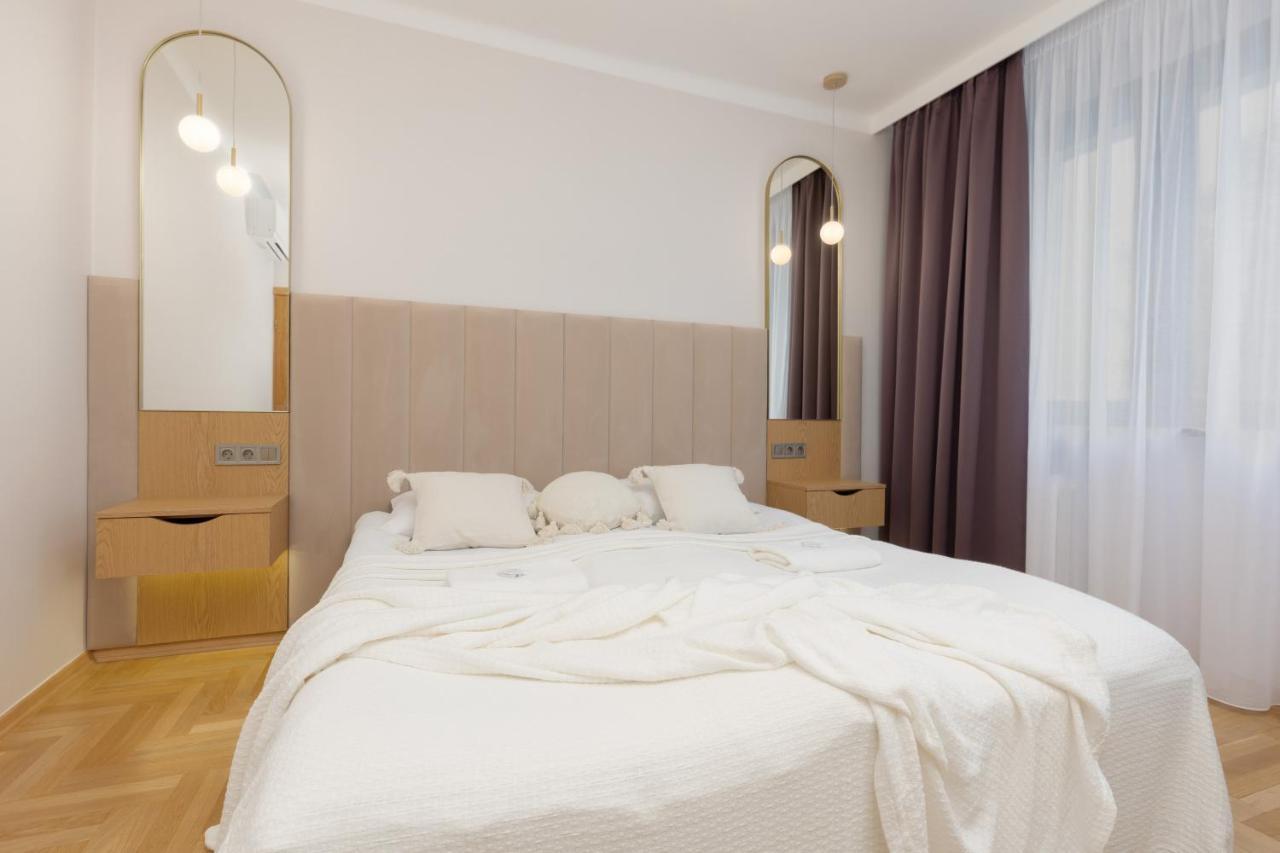 Bright Apartment Kasprzaka Warsaw Wola Near Metro Station By Noclegi Renters Bagian luar foto