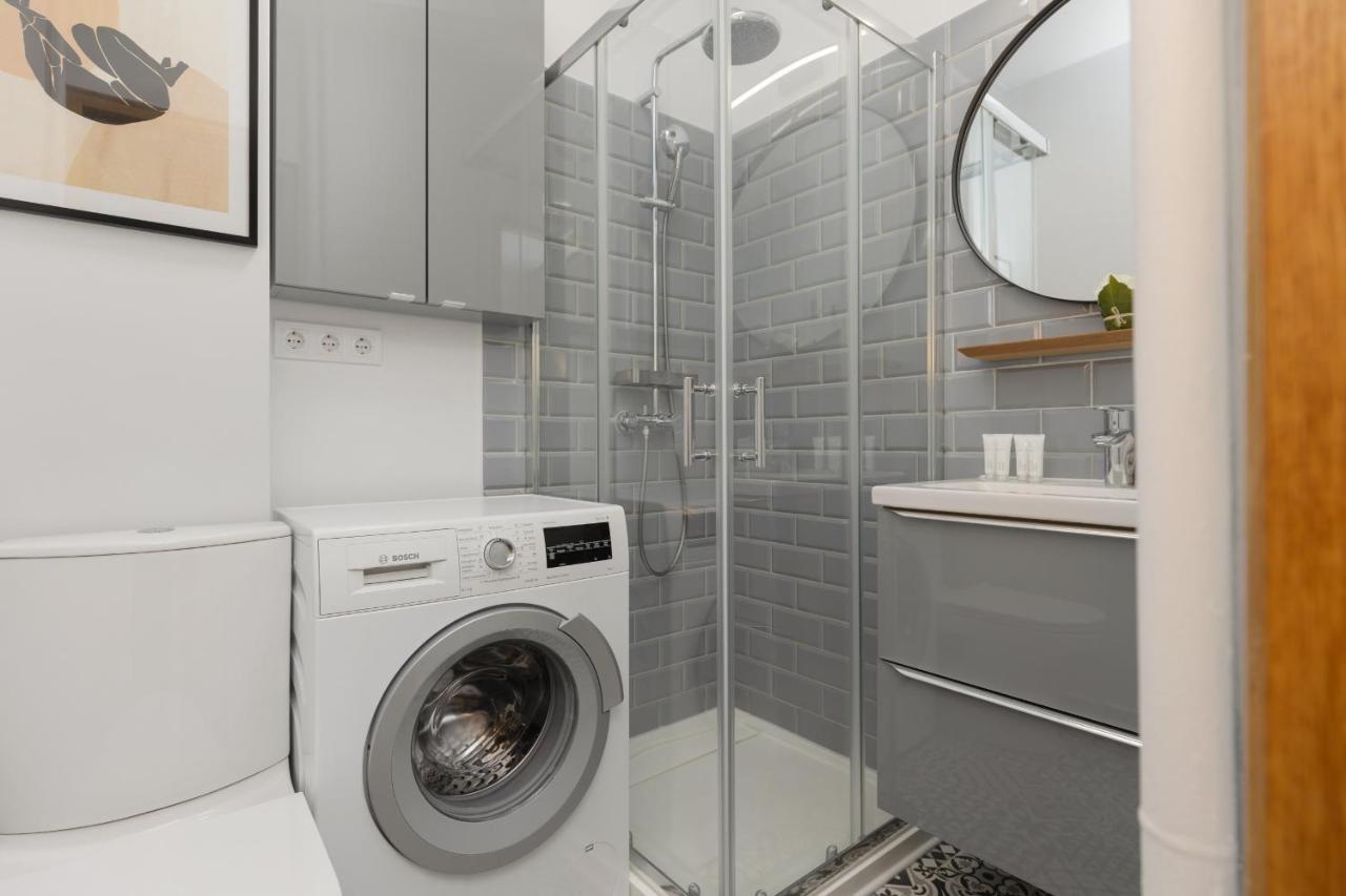 Bright Apartment Kasprzaka Warsaw Wola Near Metro Station By Noclegi Renters Bagian luar foto